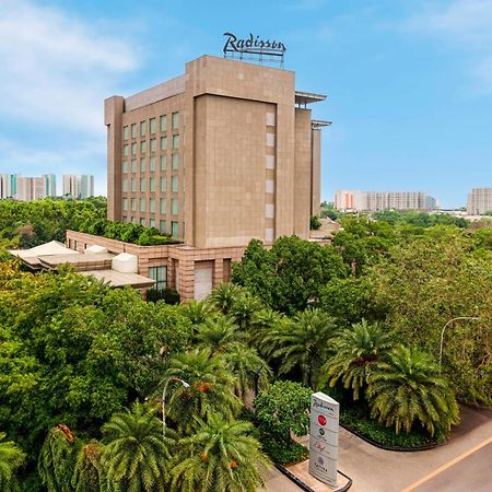 Hotel Radisson Noida Zewnętrze zdjęcie