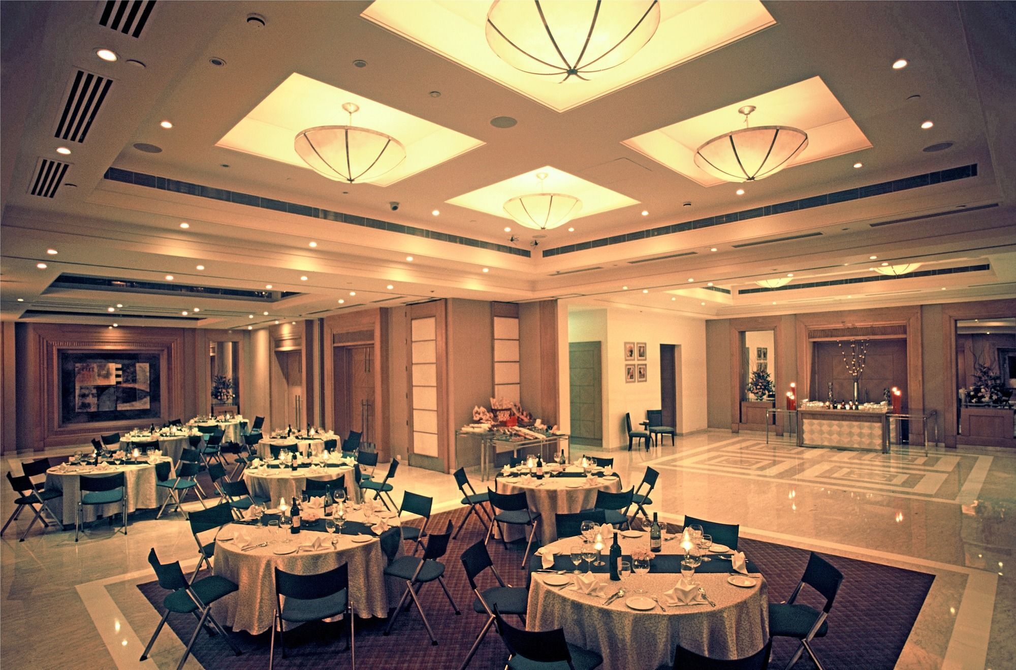 Hotel Radisson Noida Restauracja zdjęcie