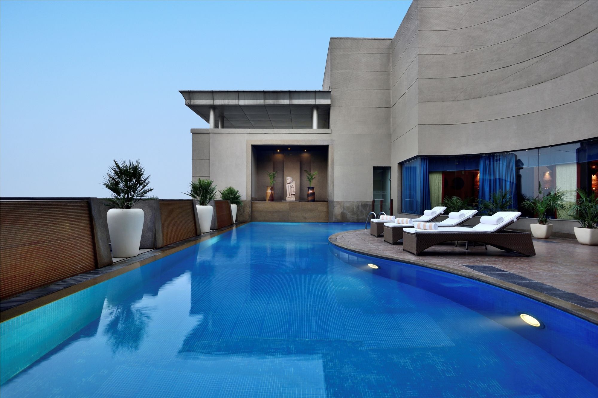 Hotel Radisson Noida Zewnętrze zdjęcie